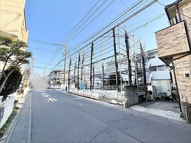 整然と広がる未来への期待感、新たな街並みがここから生まれます。