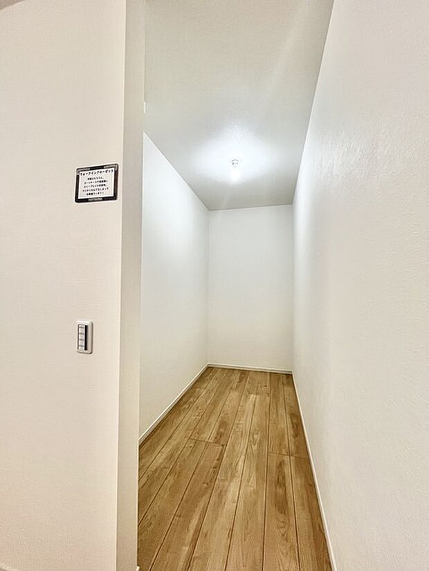 大型ウォークインクローゼット