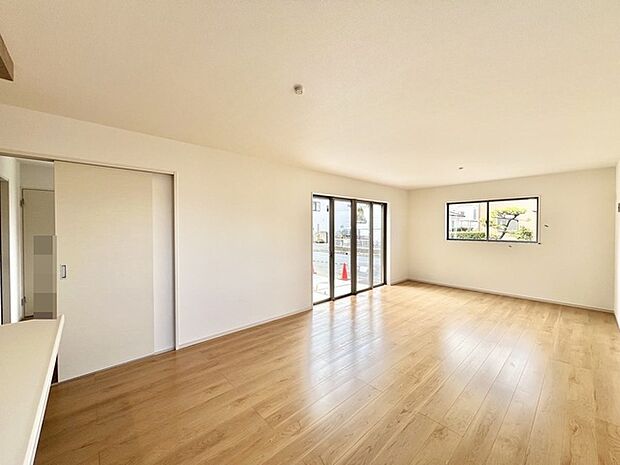 完成物件ですから、実際の生活イメージがつかめます。まずはごゆっくり見てみてください。