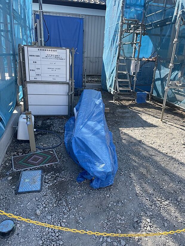 工事現場ならではの、これから形になる空間の可能性を感じさせる雰囲気