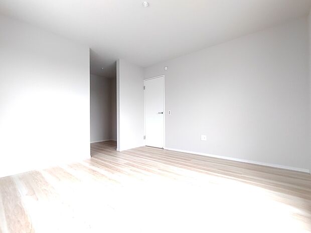 子供部屋には丁度良い洋室。