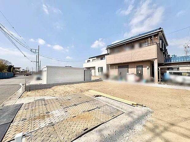 広々とした空の下、ゆったりと流れる穏やかな時間