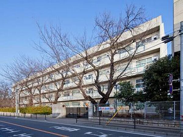 さいたま市立木崎中学校（1300m）