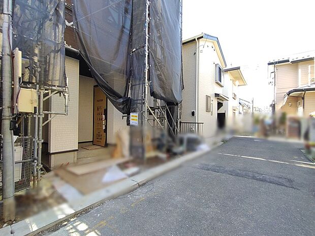 静かな街並みに佇む、穏やかな暮らしを予感させる住まい