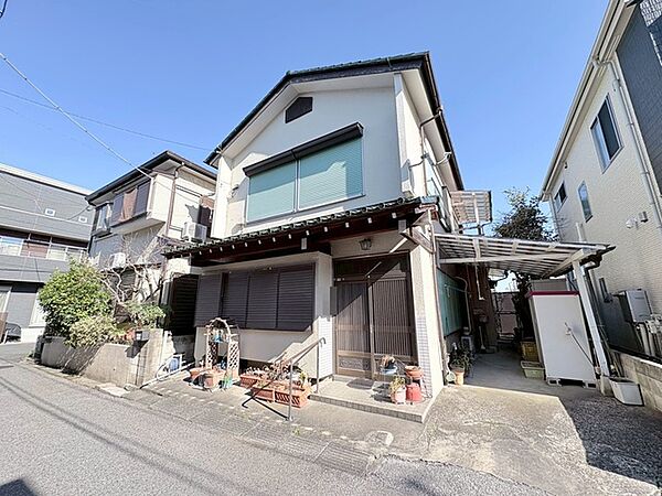 穏やかな日差しに包まれた、温もりあふれる住まい。