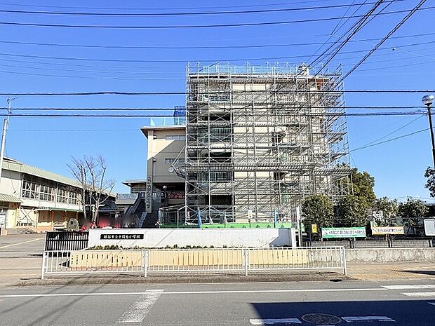 千間台小学校(400m)