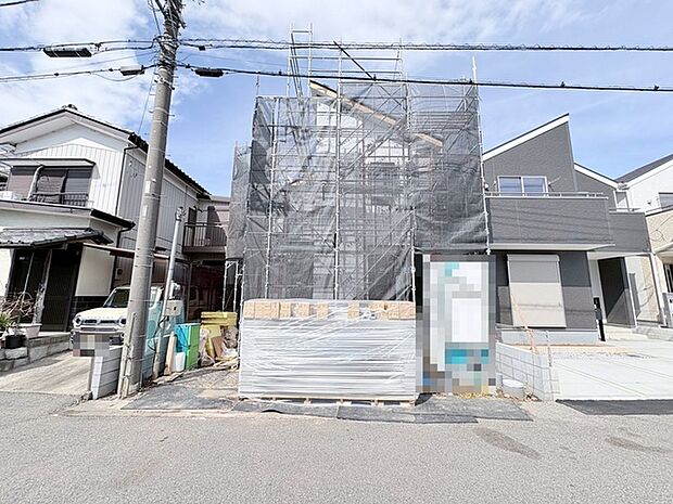 新しい暮らしへの期待が膨らむ、清々しい青空の下の眺め