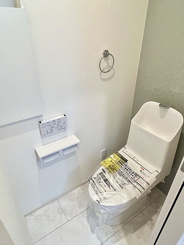 新築戸建てなら今や標準装備は当たり前。気持ちいいウォシュレット機能。