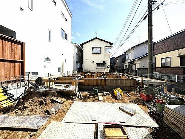 未来への期待を乗せ、確かな礎が築かれる場所