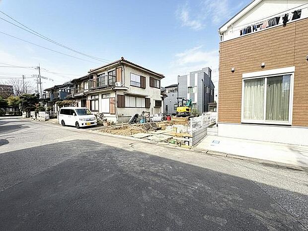 日当たりの良い、開放感あふれる空間が広がります。