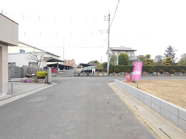 和やかな景観に包まれた、穏やかな暮らしが叶う邸宅。