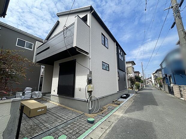 日差しが心地よく、開放感あふれる住まい