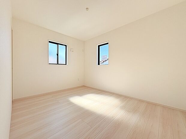 子供部屋には丁度良い洋室。