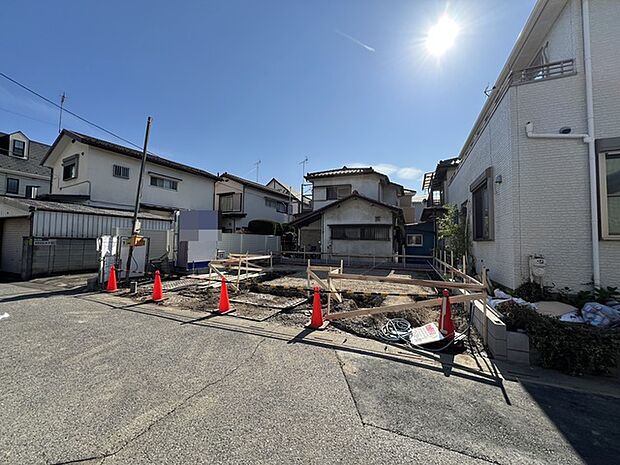 閑静な住宅地で、小さなお子様がいるご家族にも安心。 