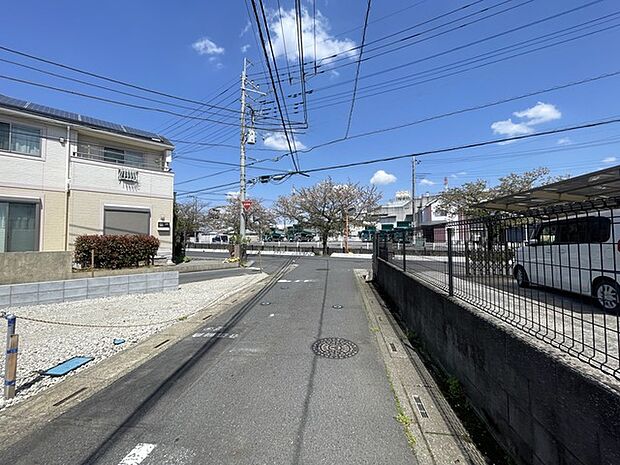 季節を感じさせる街並み、穏やかな日々がここから始まります