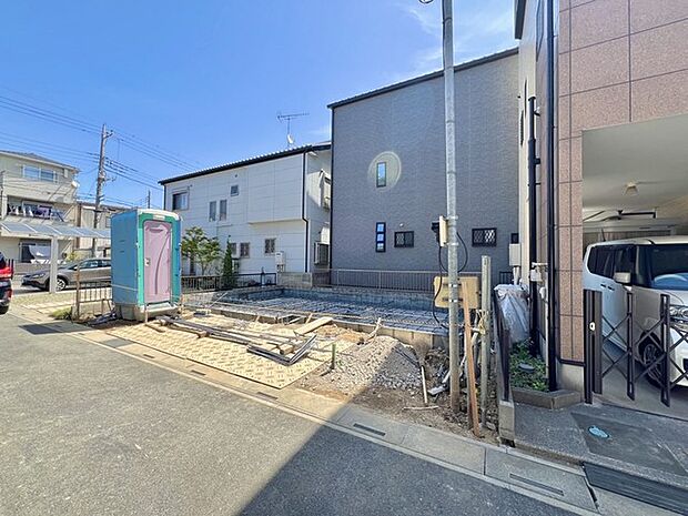 同じグレードで建てられた最寄りの完成物件を、参考にご覧になれます。