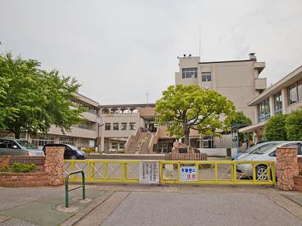 越谷市立蒲生南小学校（550m）