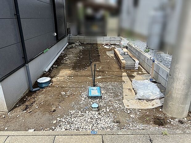 暮らしのアイデアを自由に形にできる、伸びやかな余白が魅力の空間です。