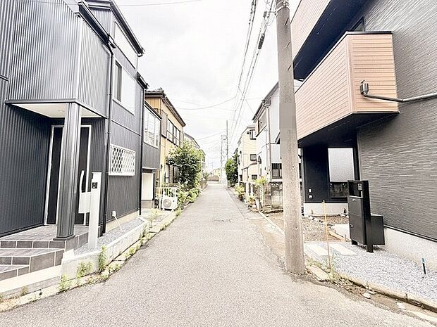 穏やかな時間が流れる住宅街の風景が、日々の暮らしに静かな安らぎをもたらしてくれます。