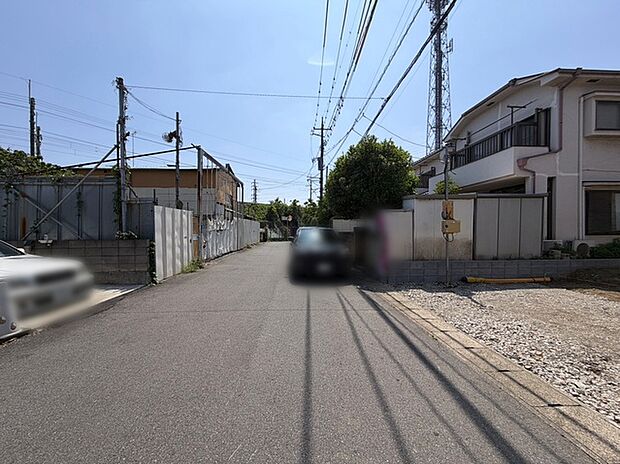 閑静な住宅地で、小さなお子様がいるご家族にも安心。