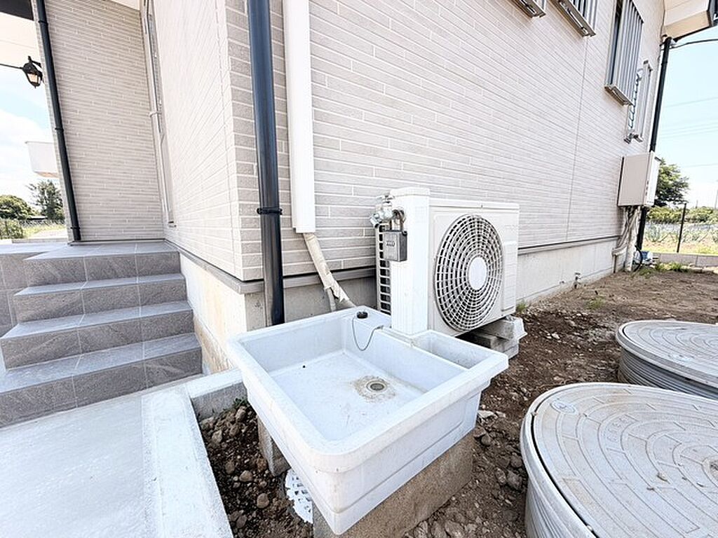 Image 9