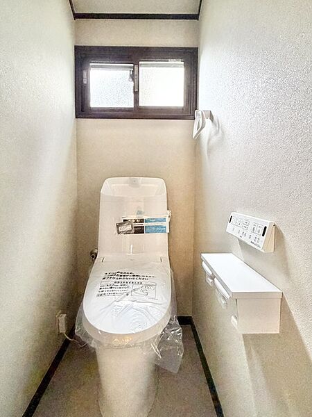 清潔好きには欠かせないウォシュレット機能付き。