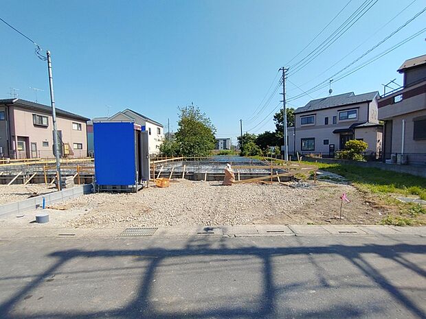 新しい暮らしの基盤となる、空が広く開放的な空気感に包まれた整形地です。