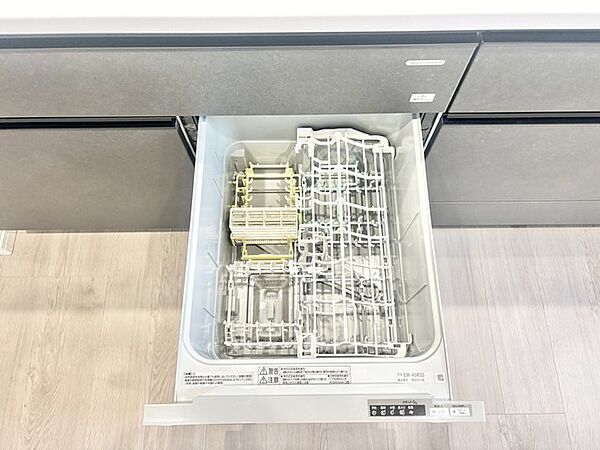 日々の暮らしを整える、洗練された設備が備わったゆとりのある住環境。