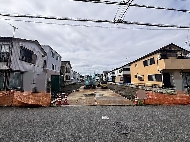 新しい暮らしの可能性が広がる、落ち着いた周辺環境に馴染む整った区画です。