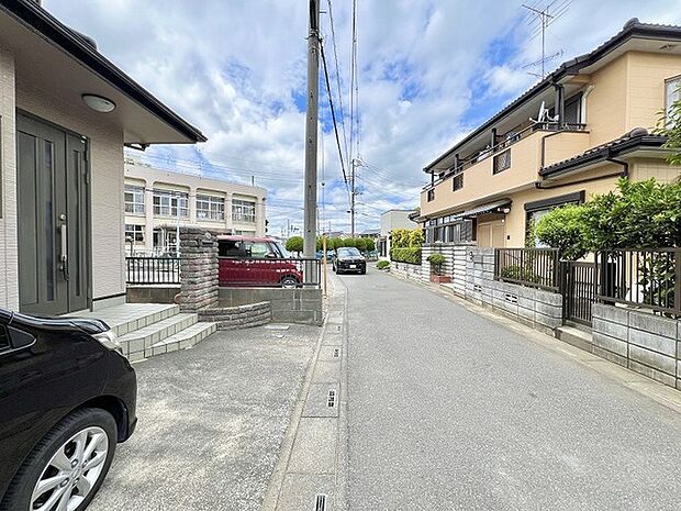 基礎から完成済みの住まいまで、各工程をご確認いただけます。