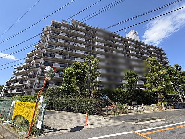 同じグレードで建てられた最寄りの完成物件を、参考にご覧になれます。