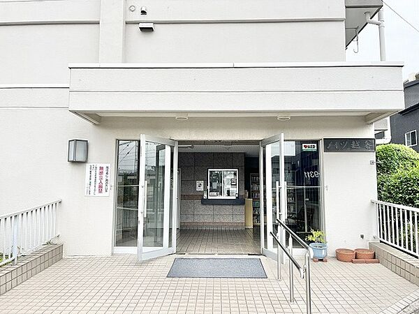 エントランス