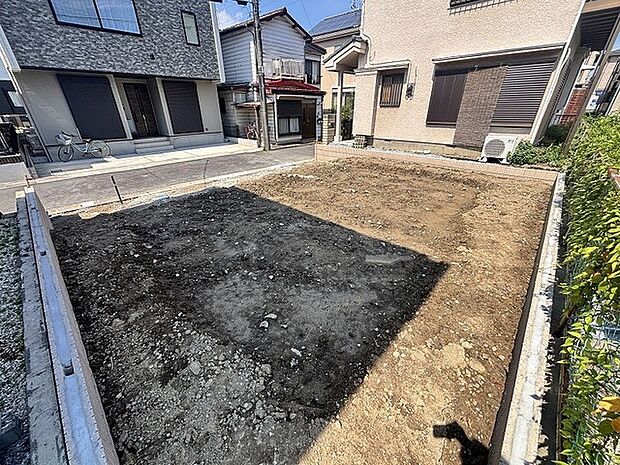 理想の住まいをゼロから描き出す、自由な可能性を秘めた閑静な区画です。