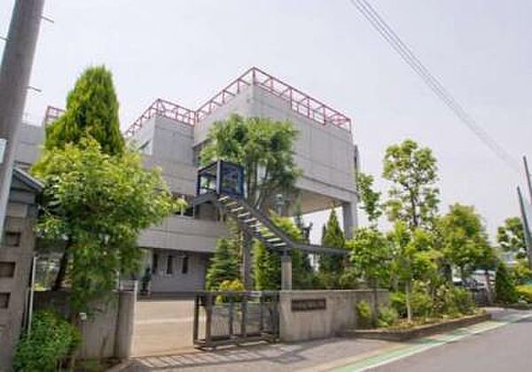 川口市立戸塚北小学校（1120m）