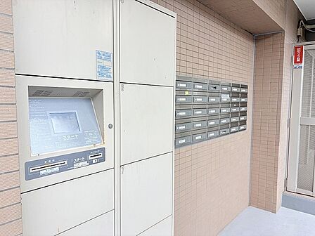 宅配ボックス