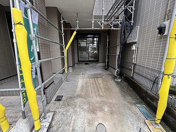 日常の暮らしを支える、シンプルで落ち着いた佇まいの住環境が整っています。