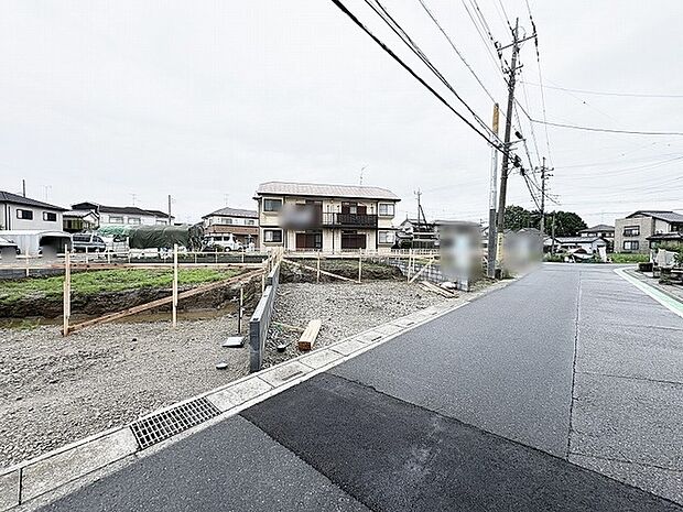 周囲の環境と調和しながら、自分らしい暮らしの基盤を築いていける落ち着いた雰囲気の土地です。