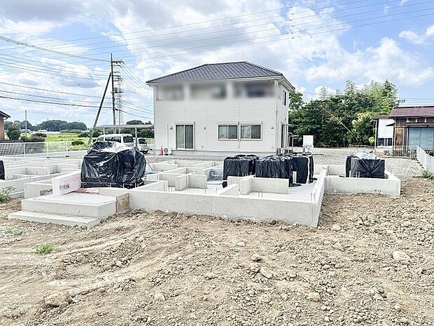 静かな環境で新しい暮らしの基盤が整えられ、穏やかな時間が流れる健やかな住まいをご検討いただけます。