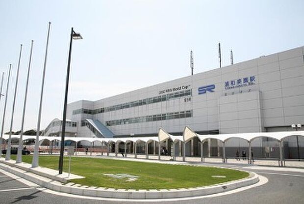 浦和美園駅(3280m)