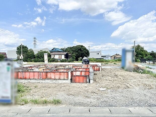 見晴らしの良い開放的な土地で、理想の暮らしを形にするための新たな物語がここから始まります。