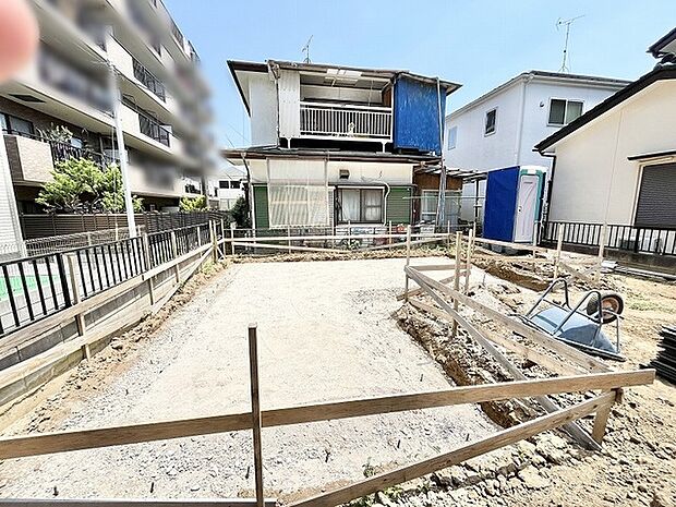 理想の暮らしをゼロから描き出せる、広々とした開放感に満ちた敷地環境が魅力です。