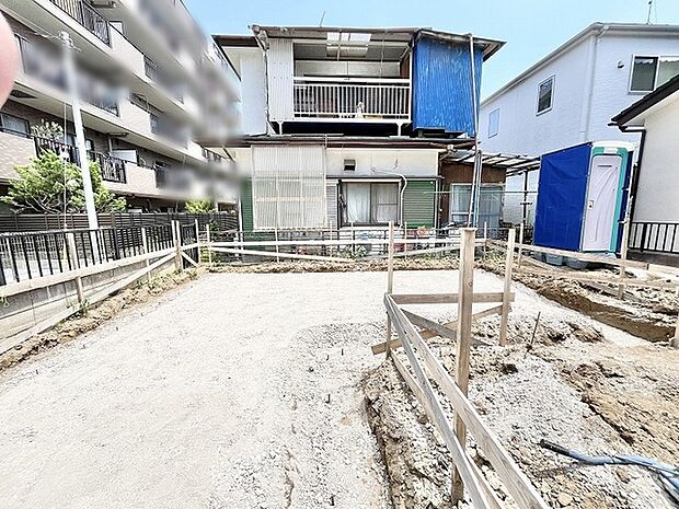 住まいづくりの構想がふくらむ、静かな環境に位置する開放感のある敷地です。