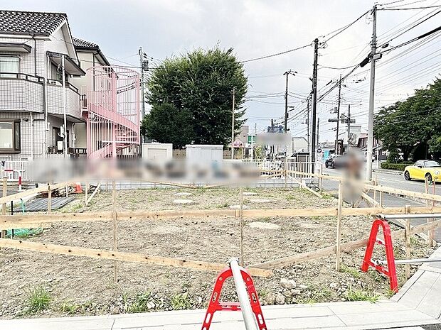 周囲の環境と調和しながら、自分らしい暮らしを自由に描ける広々とした土地です。