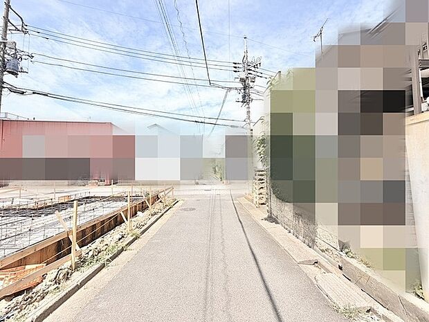空が広く見渡せる穏やかな環境で、日々の暮らしに心地よい開放感をもたらしてくれます。