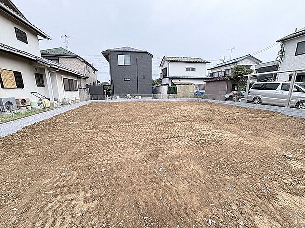 開放感のある広々とした敷地は、理想の住まいを叶えるための自由なキャンバスとしてお使いいただけます。