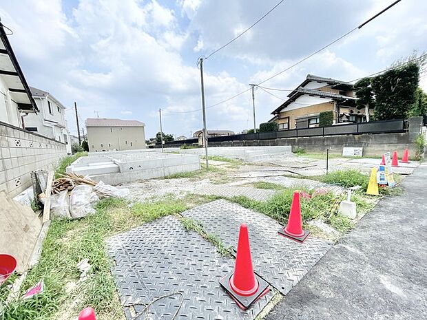 未来の暮らしを自由に思い描くことができる、ゆとりある広さが確保された敷地です。