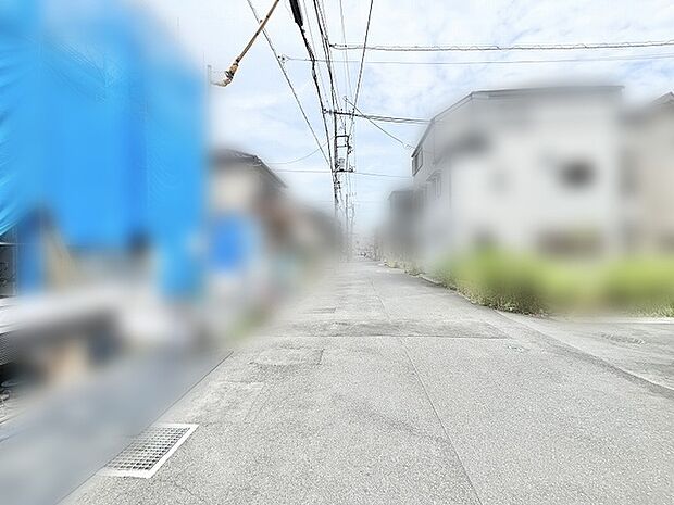 穏やかな空気が流れる、落ち着いた住環境が広がる周辺の街並みです。