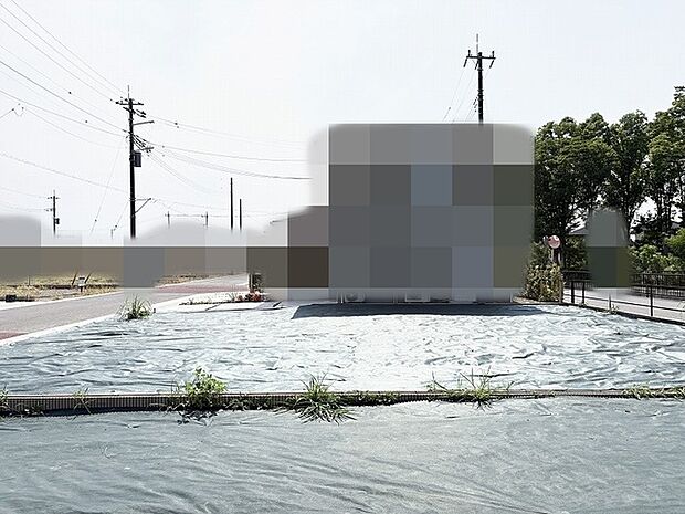 空が開けて見通しが良く、ゆとりある敷地が新しい暮らしの可能性を広げてくれます。