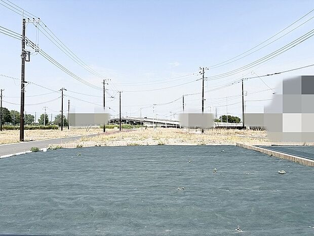 空を広く感じられる開放的な環境が、日々の暮らしにゆとりと心地よい平穏をもたらしてくれます。