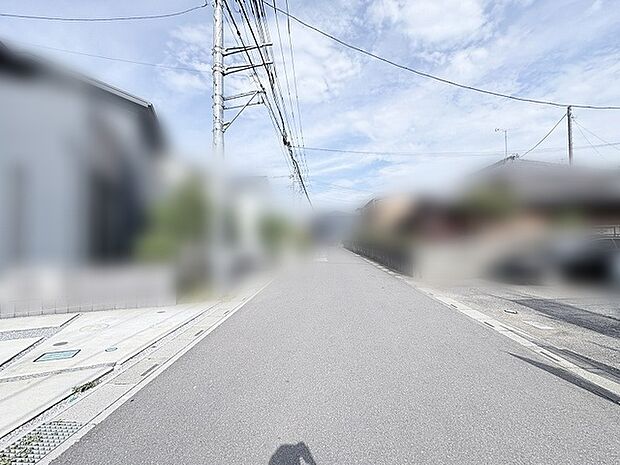 穏やかな空気が流れる、落ち着いた住環境が日々の暮らしを包み込みます。